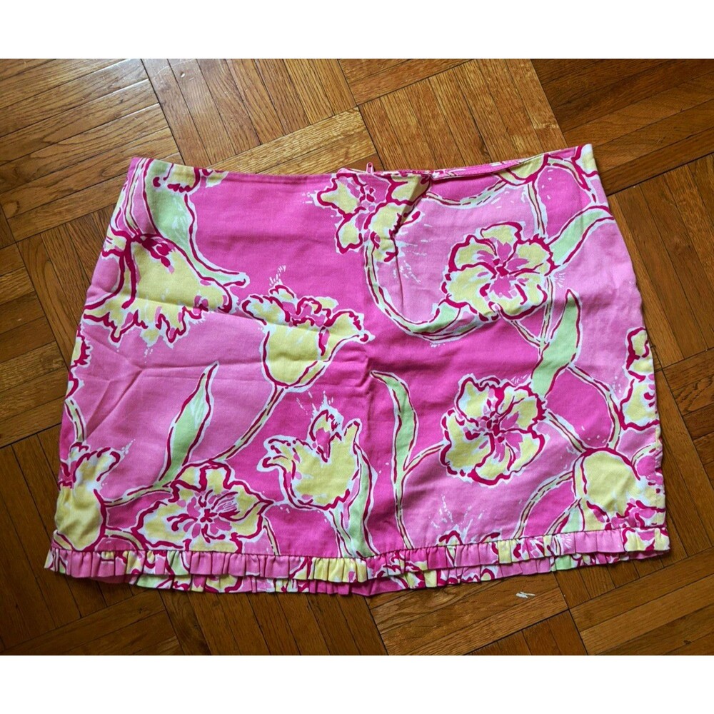 Classic Lilly Pulitzer Pink Floral Mini Skirt Size 2